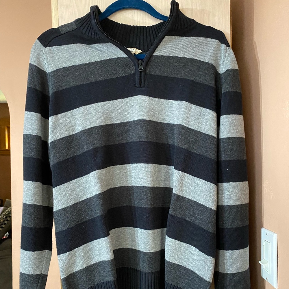 Men’s Sweater with 1/4 Zip